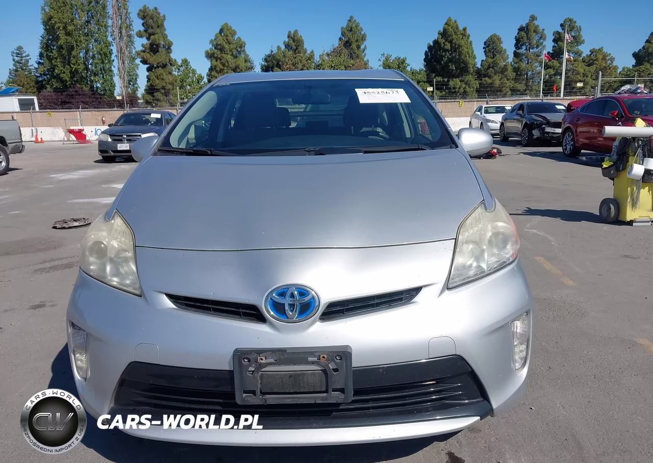 2013 Toyota Prius Three VIN:JTDKN3DU3D5636199 - 12