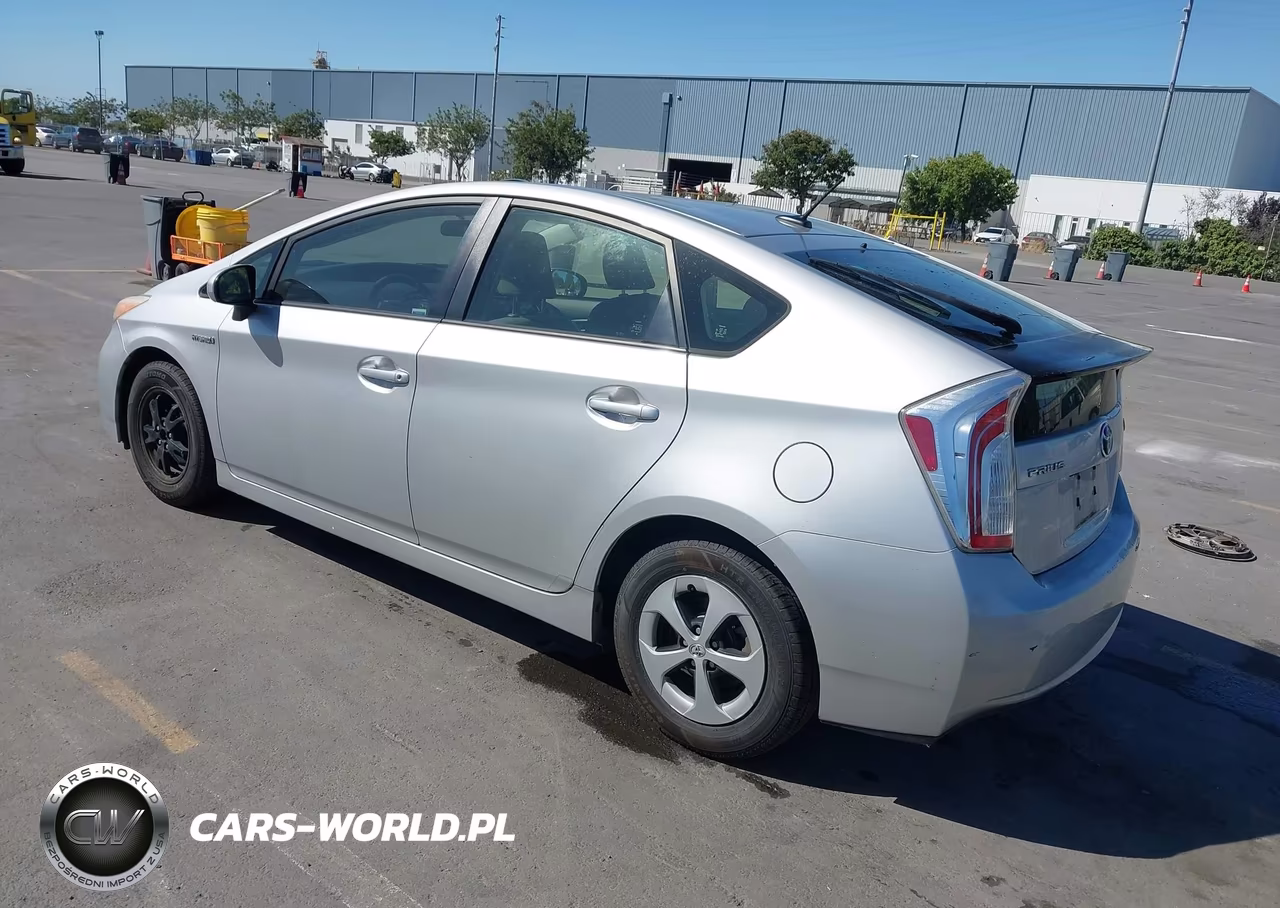 2013 Toyota Prius Three VIN:JTDKN3DU3D5636199 - 3