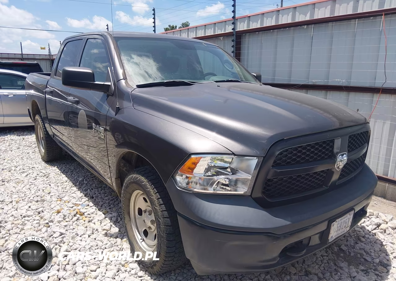 2019 Ram 1500 Classic Tradesman 4X4 5'7 Box – zdjęcie 1 z 16