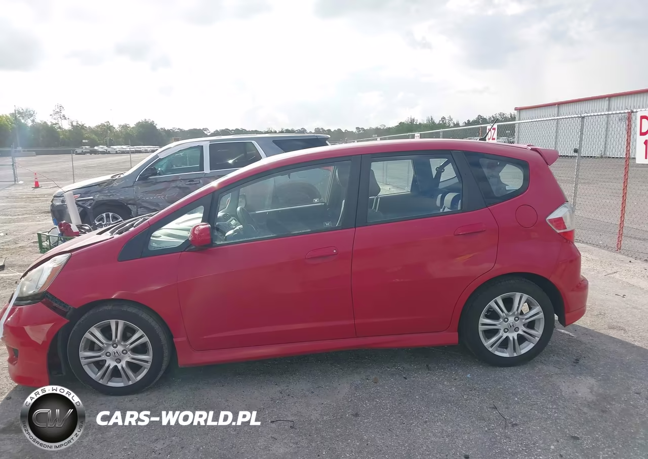 2009 Honda Fit Sport VIN:JHMGE88499S014369 - 14