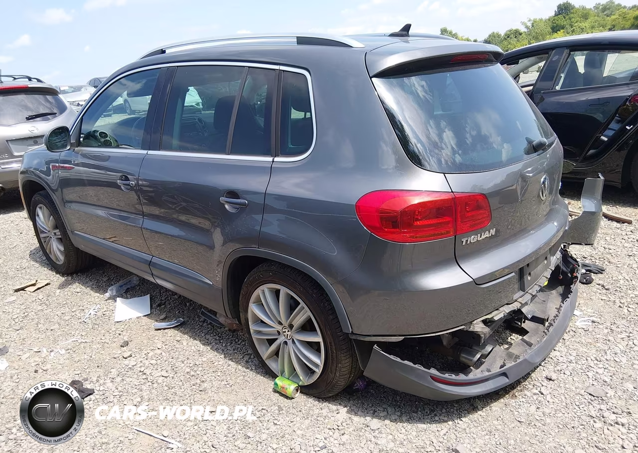 2012 Volkswagen Tiguan Se VIN:WVGAV7AX5CW004519 - 3