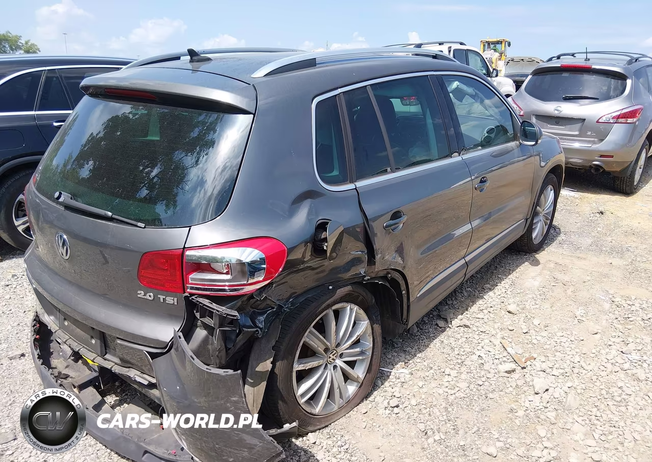 2012 Volkswagen Tiguan Se VIN:WVGAV7AX5CW004519 - 4