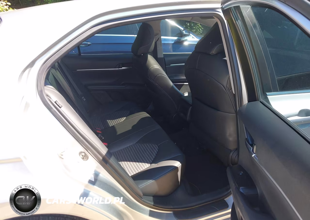 2018 Toyota Camry Se VIN:4T1B11HK6JU599767 - 8