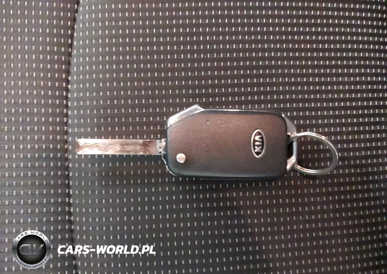 2020 Kia Forte Lxs VIN:3KPF24AD9LE224182 - 11