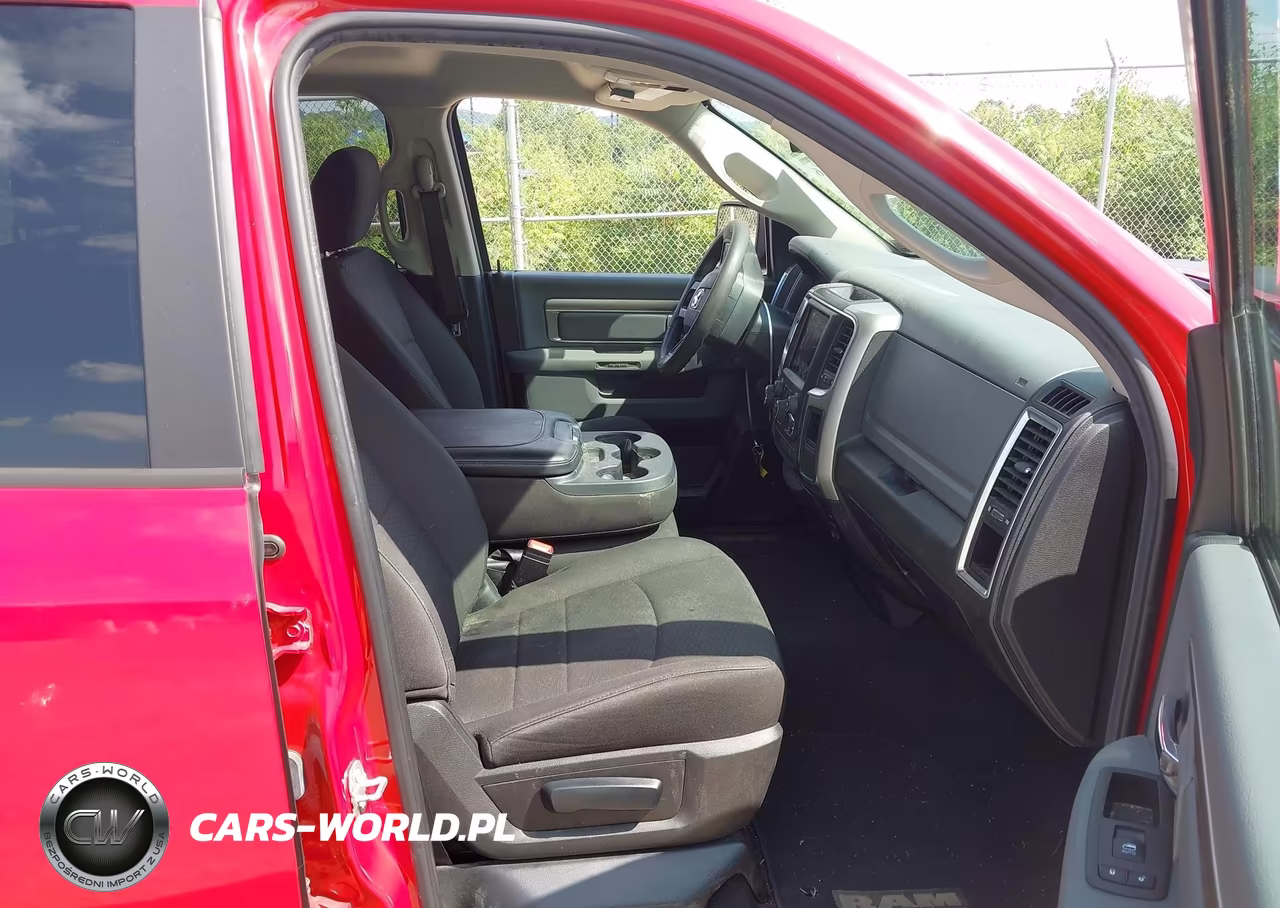 2020 Ram 1500 Classic Warlock 4X4 6'4 Box VIN:1C6RR7GG8LS107807 - 5