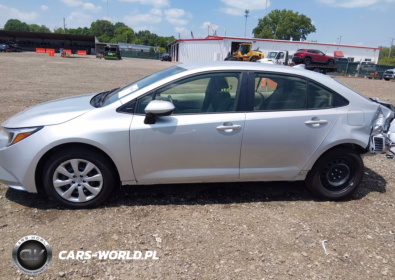 2026 Toyota Corolla Hybrid Hybrid Le VIN:JTDBCMFE4T3137634 - 15