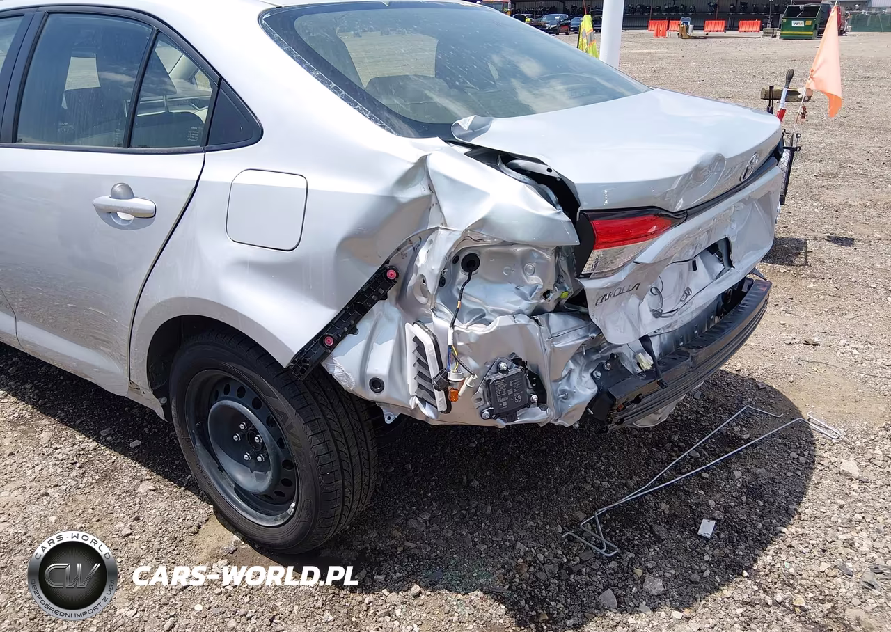 2026 Toyota Corolla Hybrid Hybrid Le VIN:JTDBCMFE4T3137634 - 18