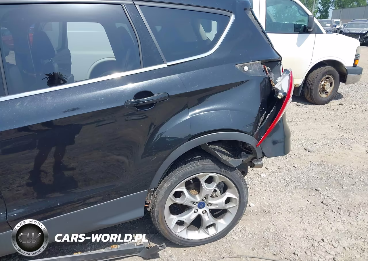2013 Ford Escape Titanium VIN:1FMCU9J9XDUC83035 - 6