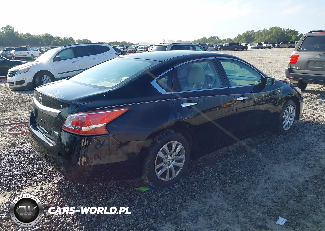 2013 Nissan Altima 2.5 S VIN:1N4AL3AP7DC193802 - 4