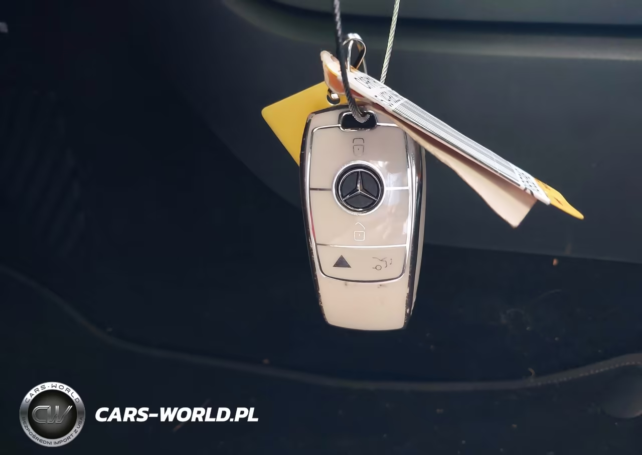 2020 Mercedes-Benz Cla 250 VIN:WDD5J4GB2LN066788 - 11