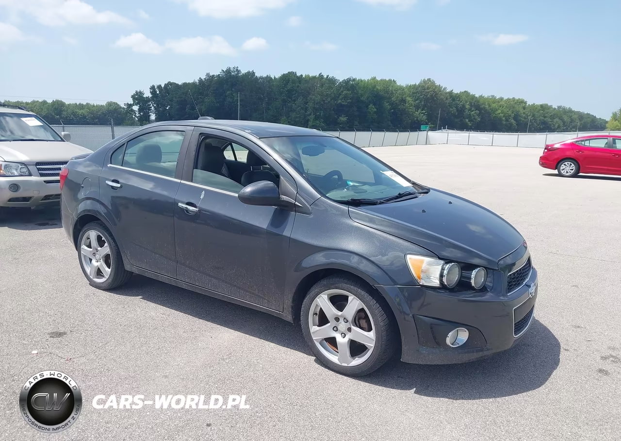 2016 Chevrolet Sonic Ltz Auto – zdjęcie 1 z 11