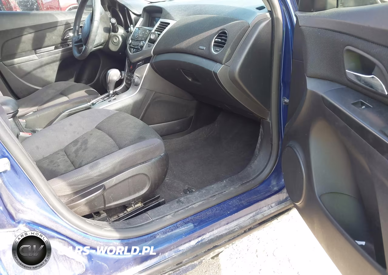 2013 Chevrolet Cruze Lt VIN:1G1PK5SB4D7152745 - 5