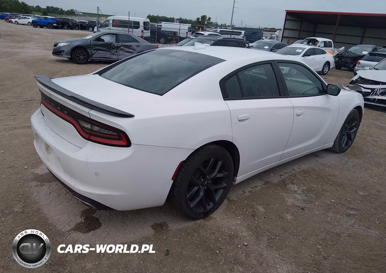 2019 Dodge Charger Sxt Rwd VIN:2C3CDXBG8KH599558 - 4