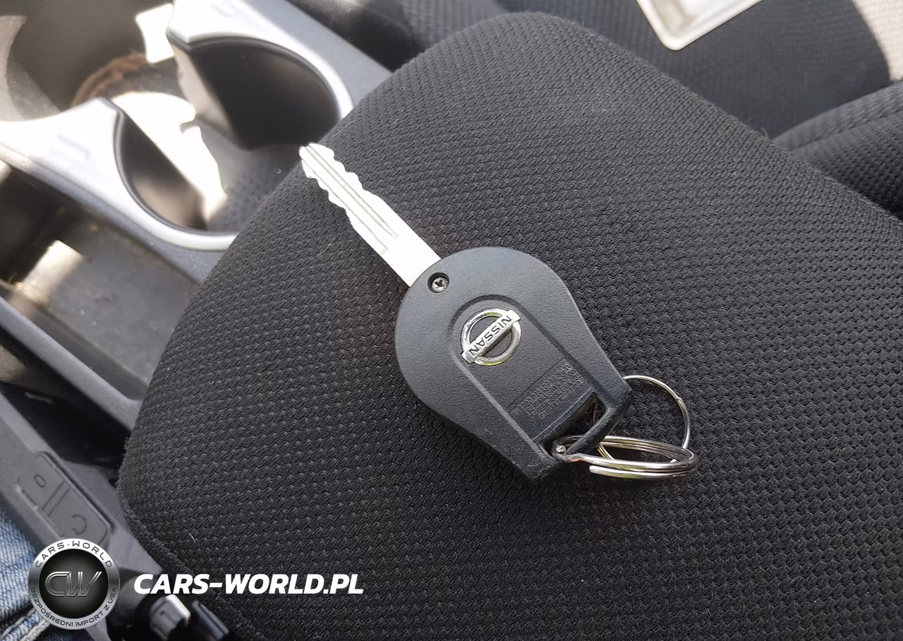 2012 Nissan Rogue S VIN:JN8AS5MT1CW610043 - 11