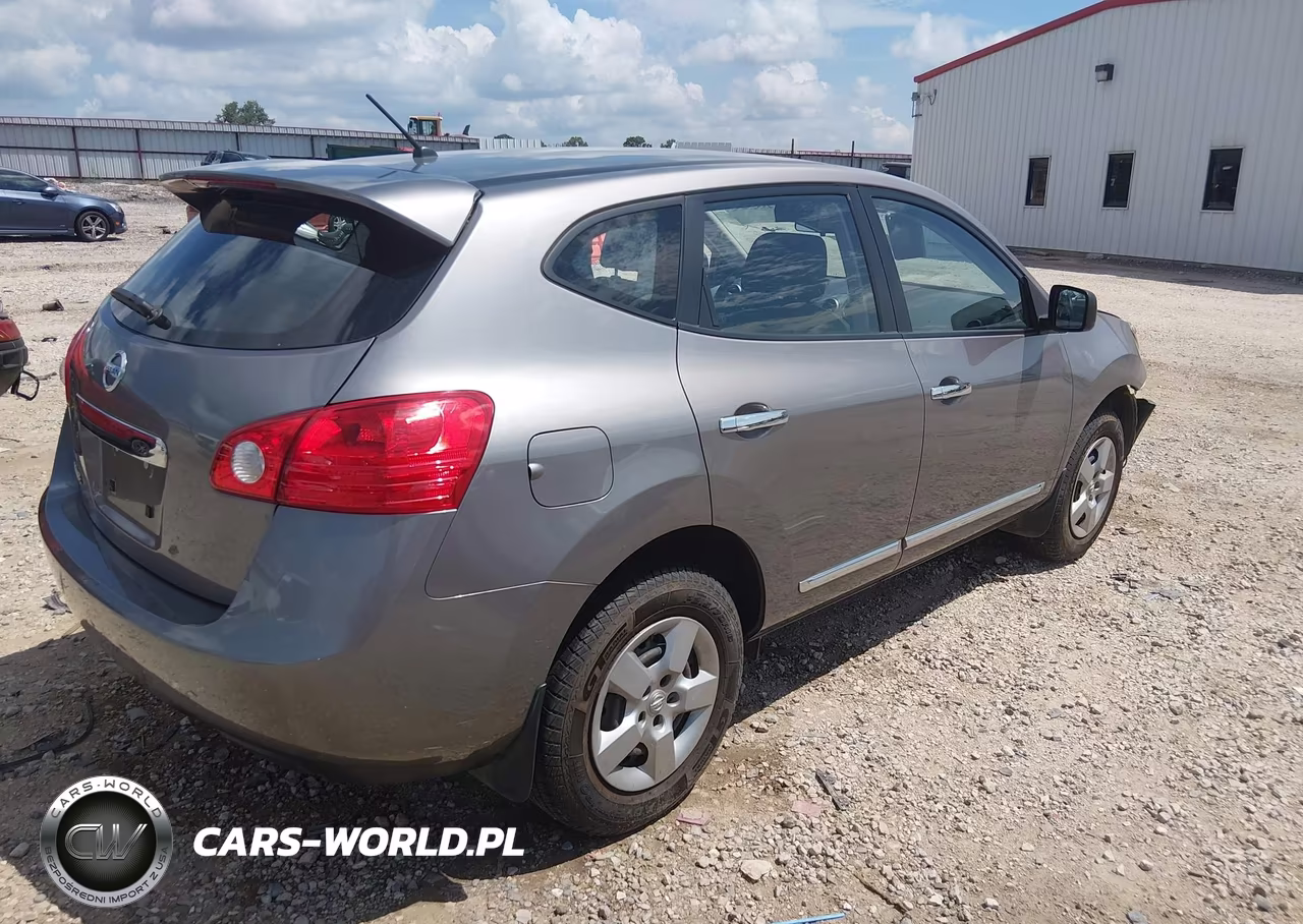 2012 Nissan Rogue S VIN:JN8AS5MT1CW610043 - 4