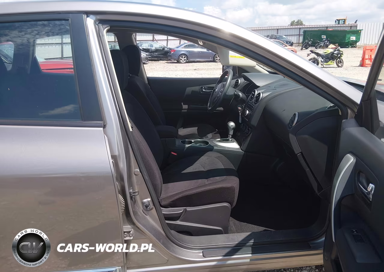 2012 Nissan Rogue S VIN:JN8AS5MT1CW610043 - 5