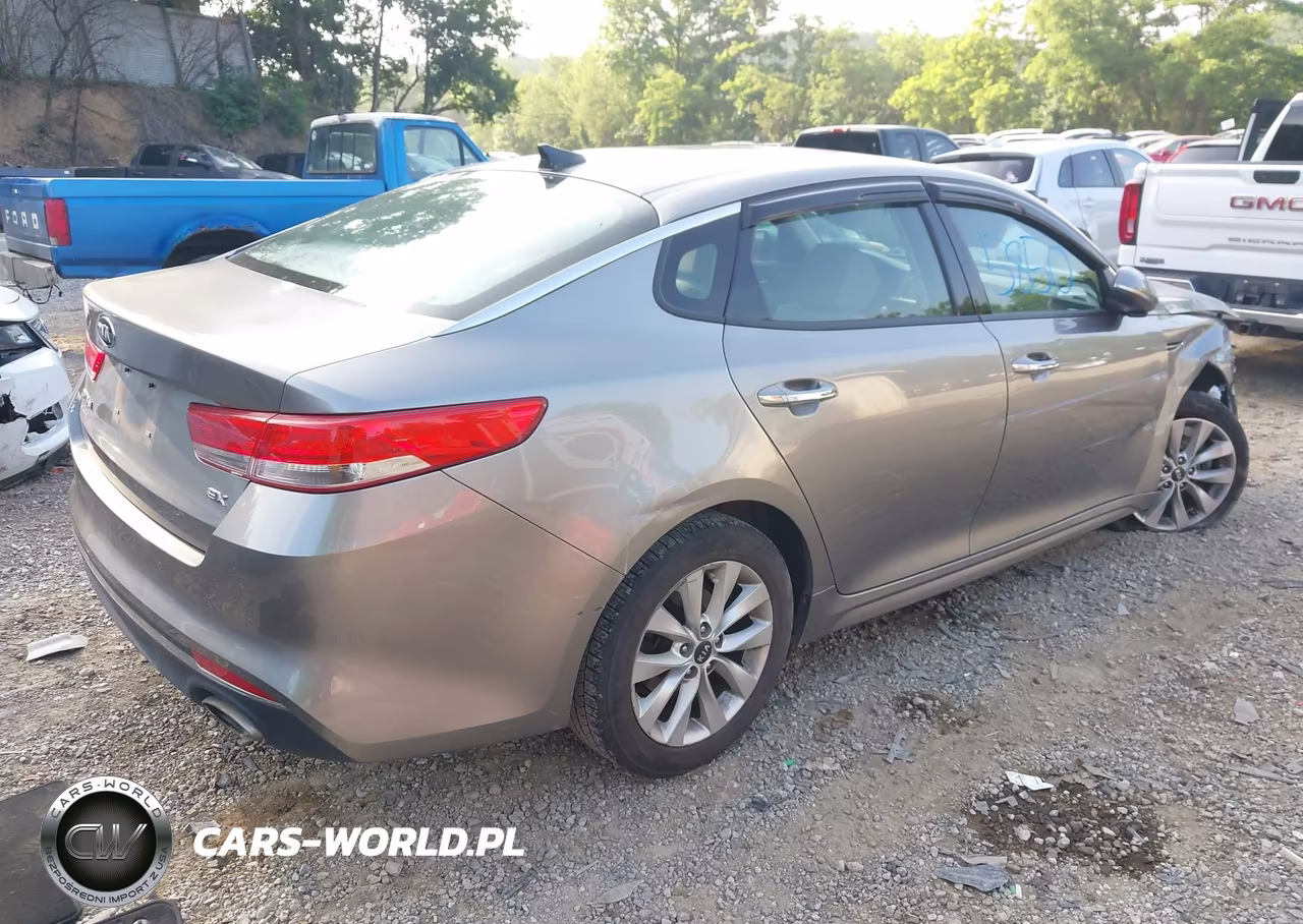 2018 Kia Optima Ex VIN:5XXGU4L31JG210834 - 4