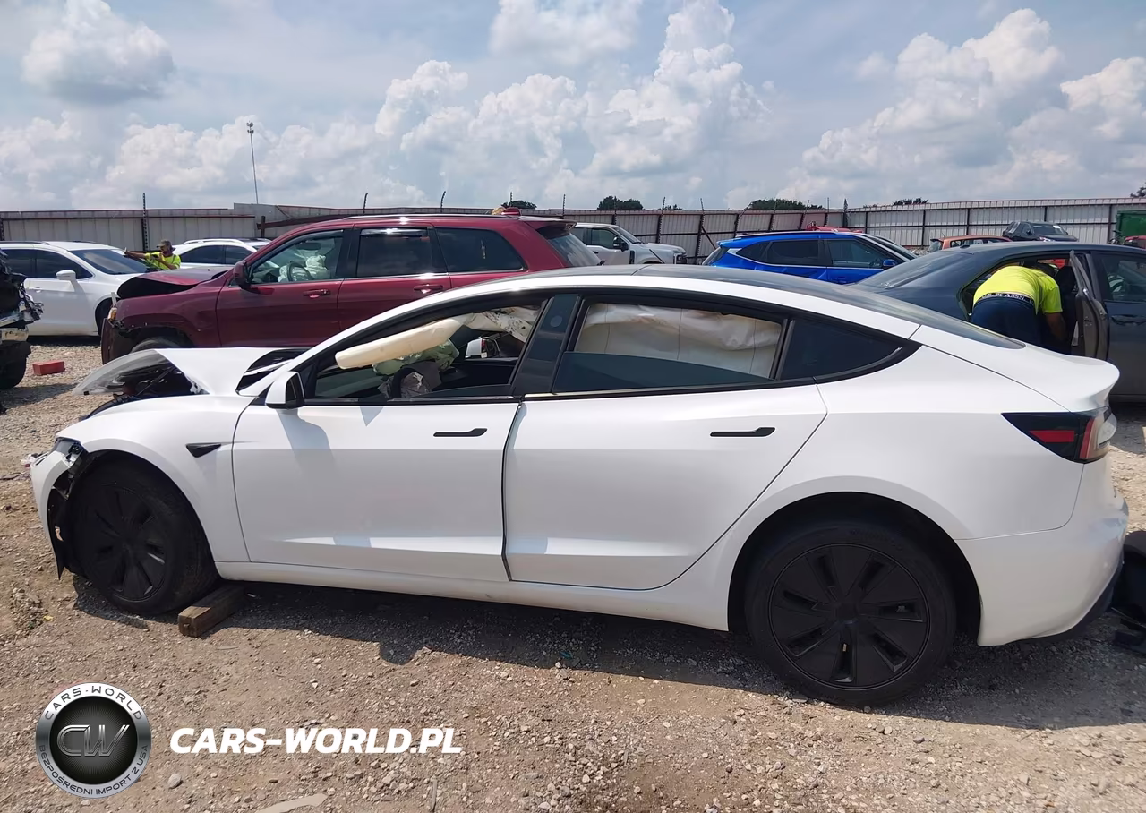2025 Tesla Model 3 Long Range All-Wheel Drive VIN:5YJ3E1EB8SF904391 - 13