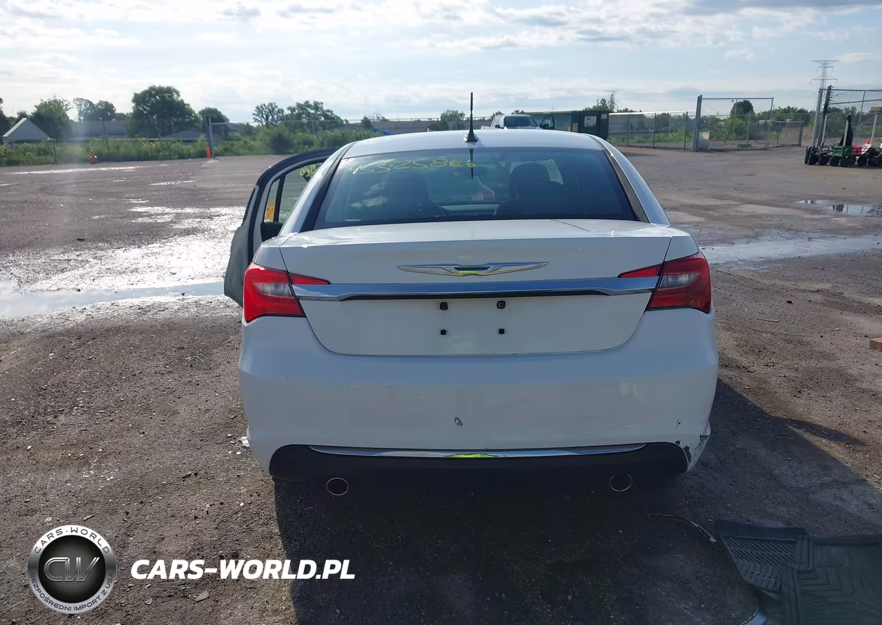 2011 Chrysler 200 Touring VIN:1C3BC1FG6BN611185 - 16
