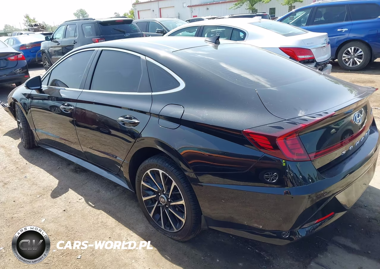 2021 Hyundai Sonata Limited VIN:5NPEH4J21MH090581 - 3