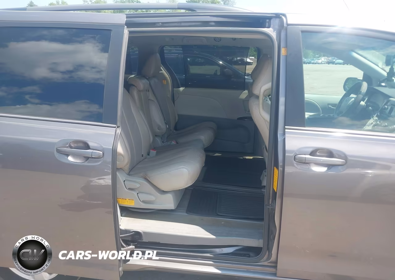 2011 Toyota Sienna Le V6 VIN:5TDKK3DC2BS130824 - 8