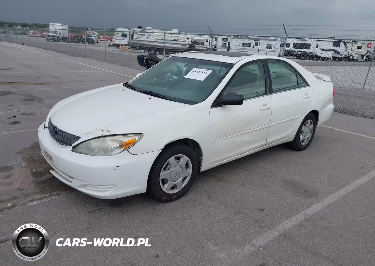 2004 Toyota Camry Le VIN:JTDBE32K640255543 - 2