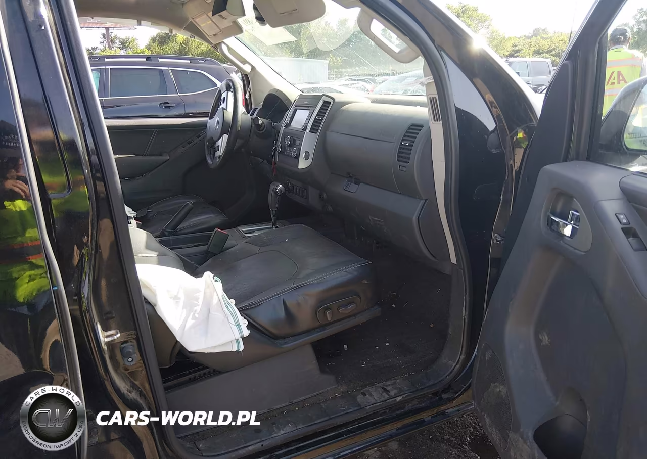 2017 Nissan Frontier Pro-4X VIN:1N6AD0EV3HN716867 - 5