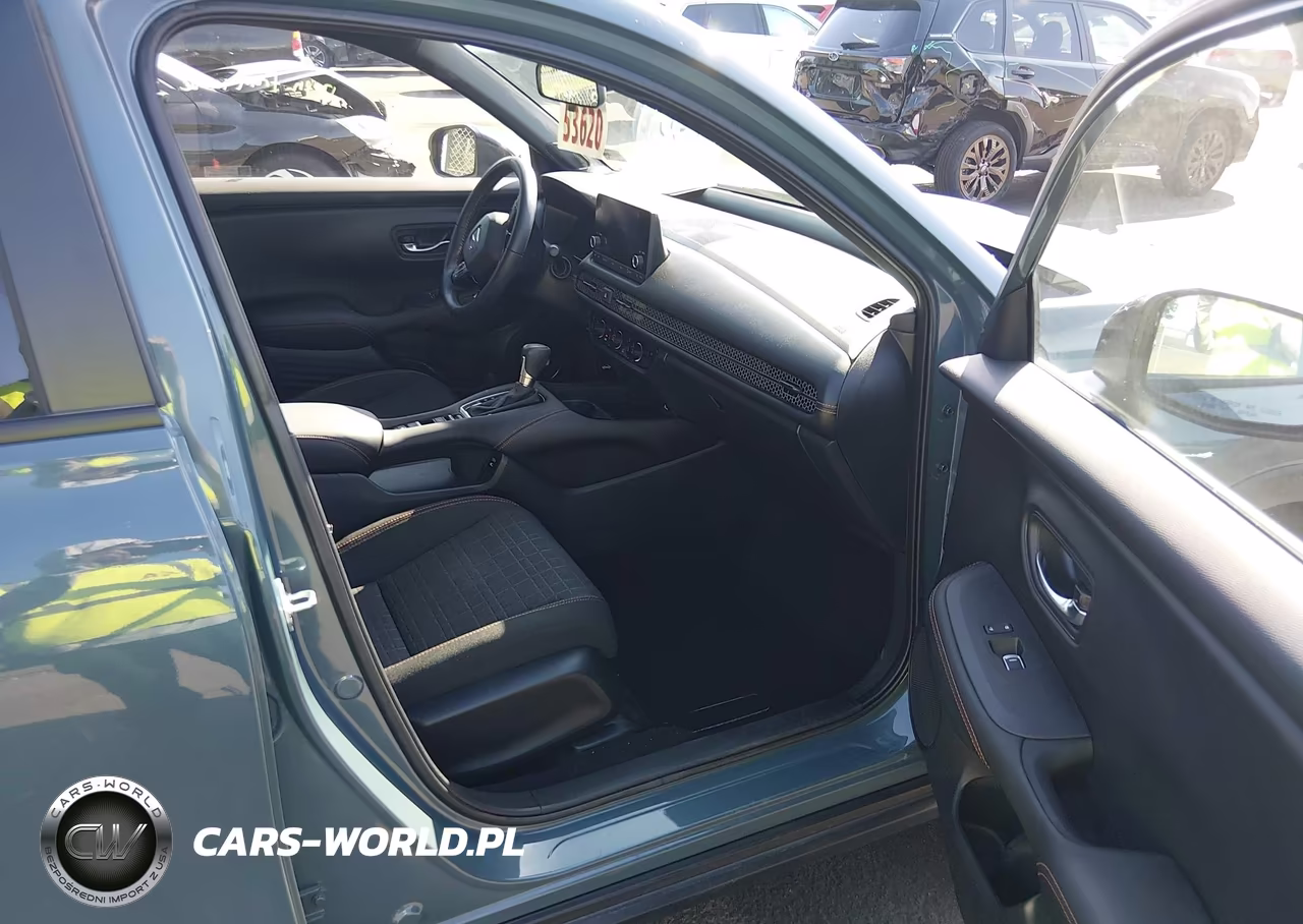 2025 Honda Hr-V Awd Sport VIN:3CZRZ2H57SM748036 - 5