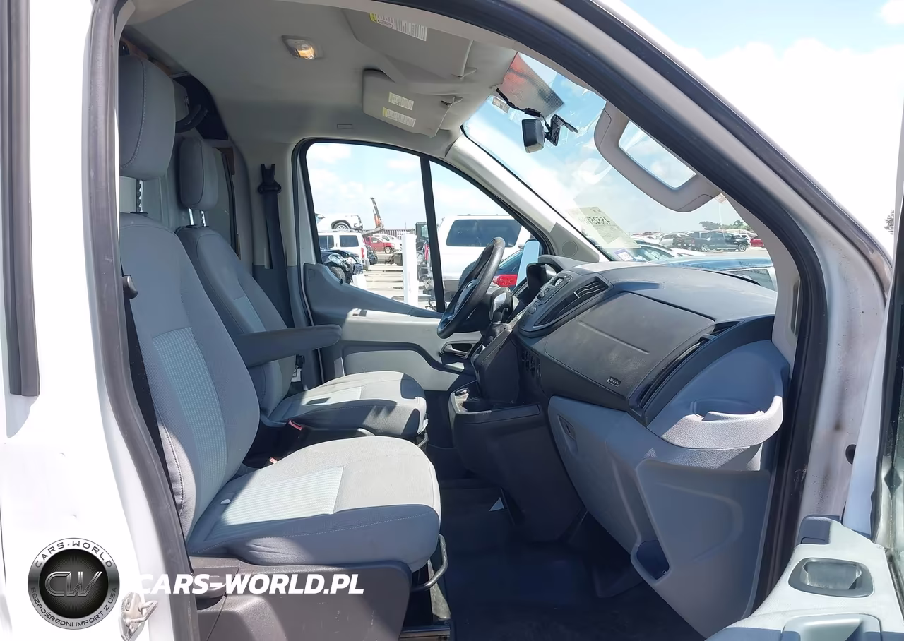 2019 Ford Transit-250 VIN:1FTYR1YM7KKA71516 - 5