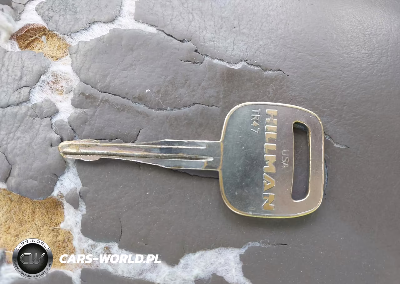 1993 Toyota Camry Le VIN:4T1SK12E7PU280516 - 11