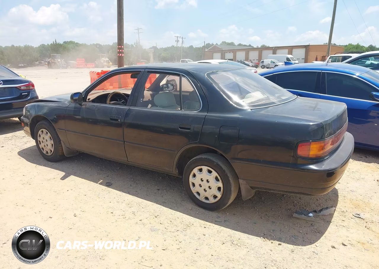 1993 Toyota Camry Le VIN:4T1SK12E7PU280516 - 3