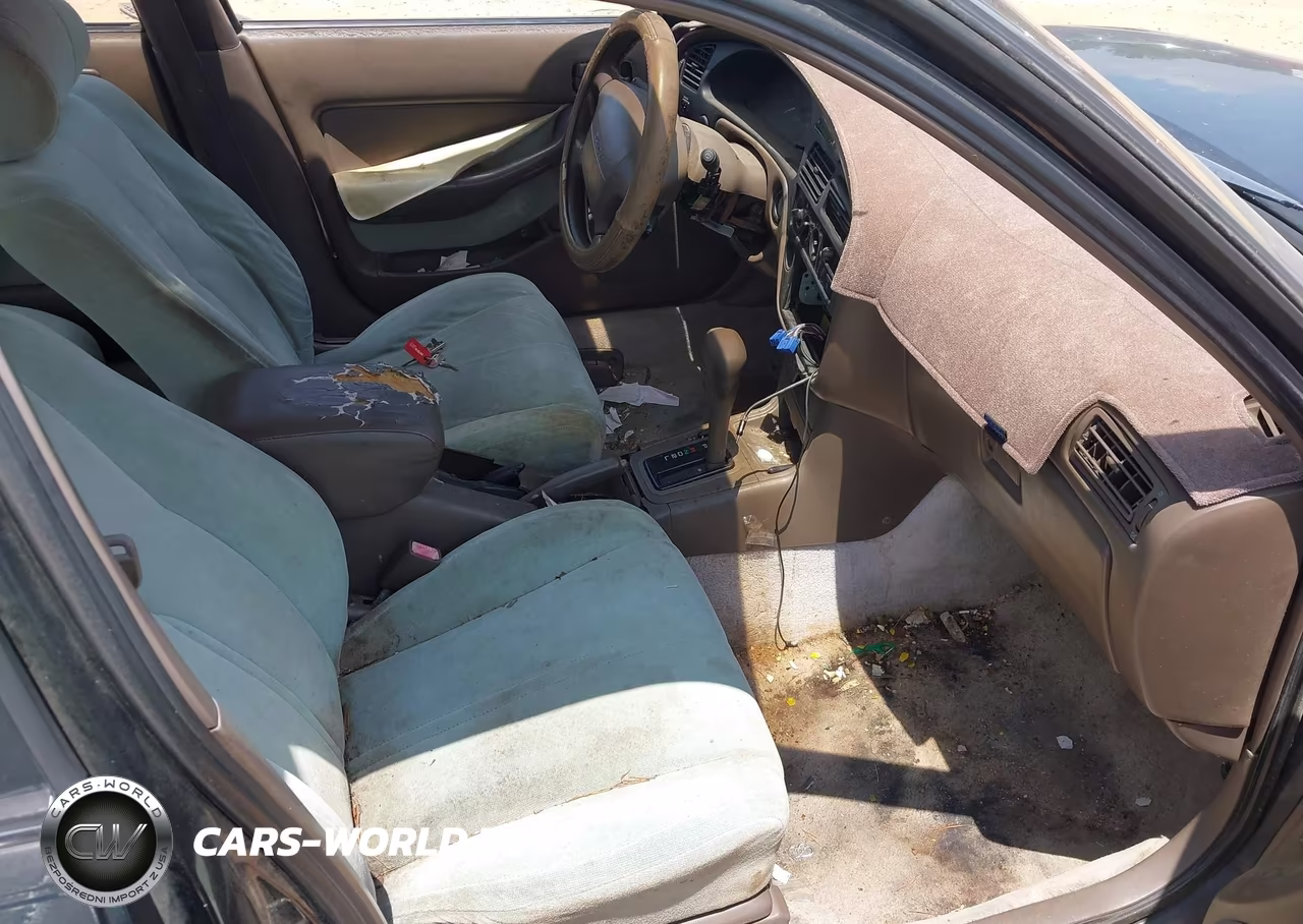 1993 Toyota Camry Le VIN:4T1SK12E7PU280516 - 5