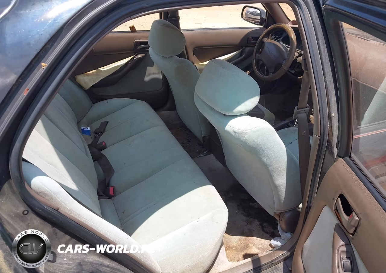 1993 Toyota Camry Le VIN:4T1SK12E7PU280516 - 8