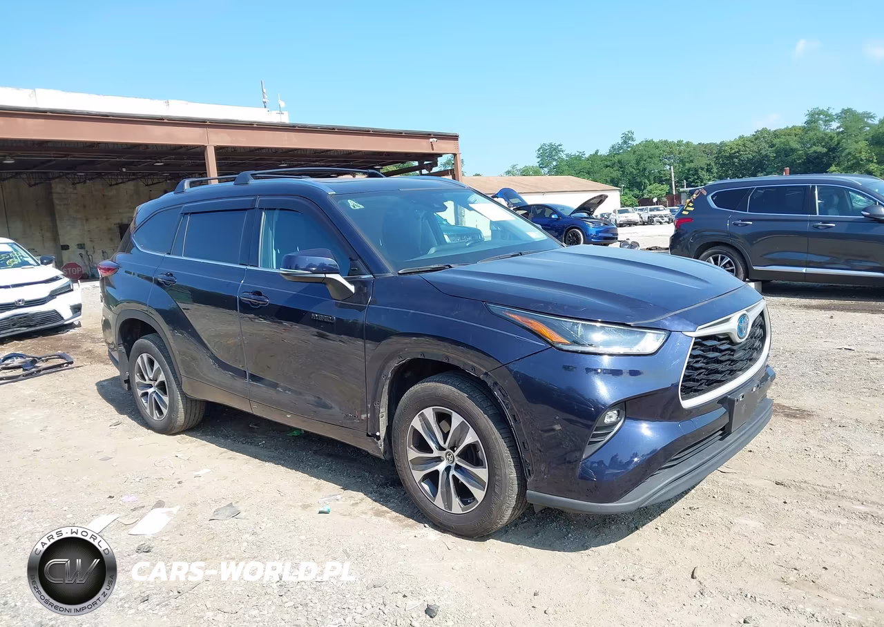 2021 Toyota Highlander Hybrid Xle