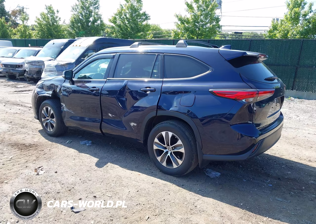 2021 Toyota Highlander Hybrid Xle VIN:5TDGBRCHXMS537069 - 3