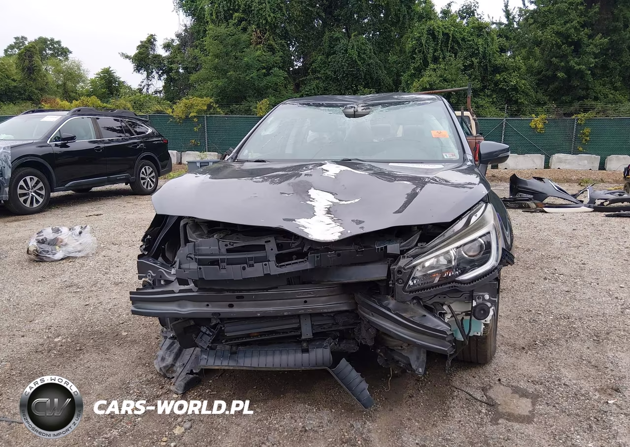 2018 Subaru Legacy 2.5I Premium VIN:4S3BNAF61J3040230 - 17