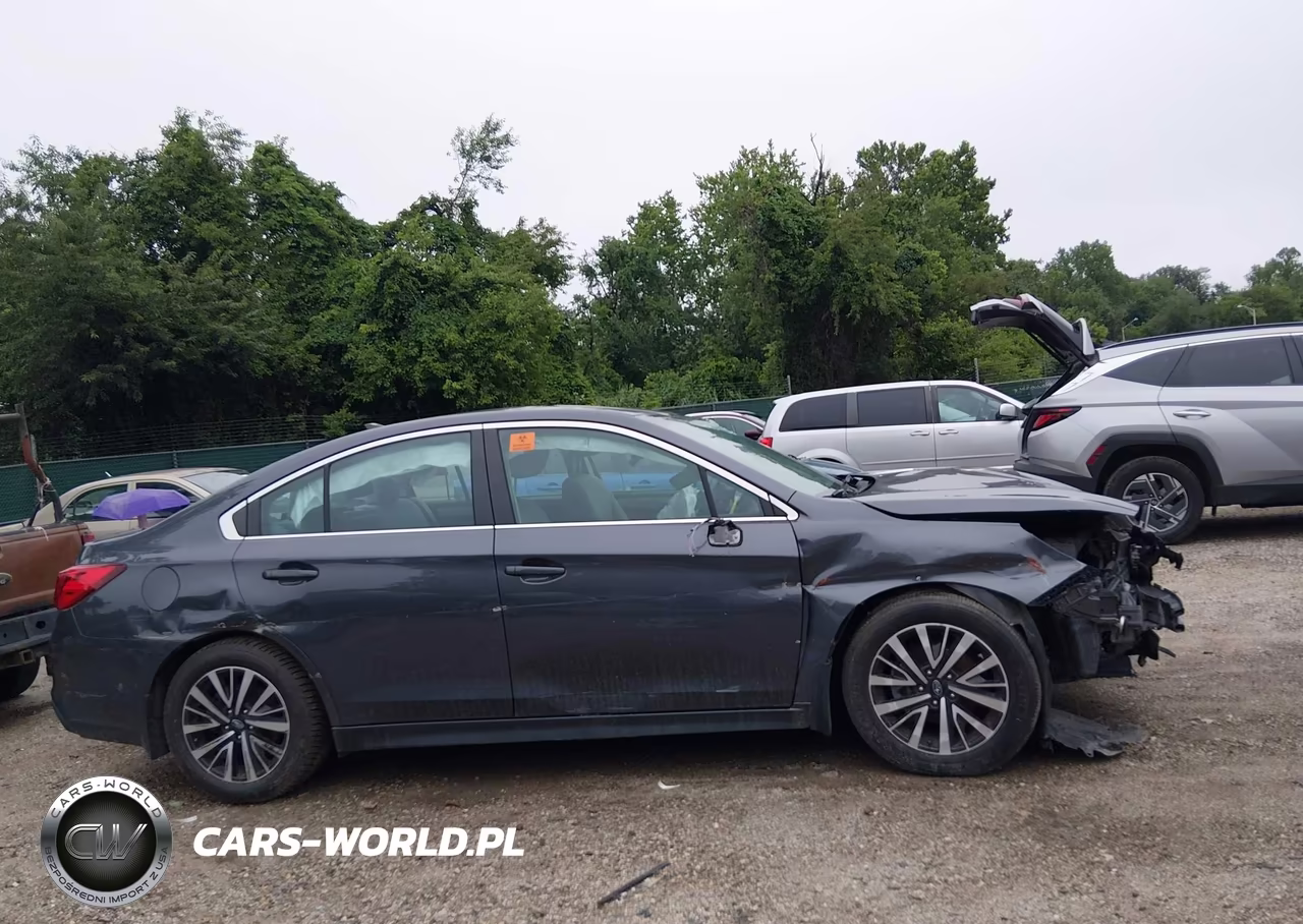 2018 Subaru Legacy 2.5I Premium VIN:4S3BNAF61J3040230 - 18