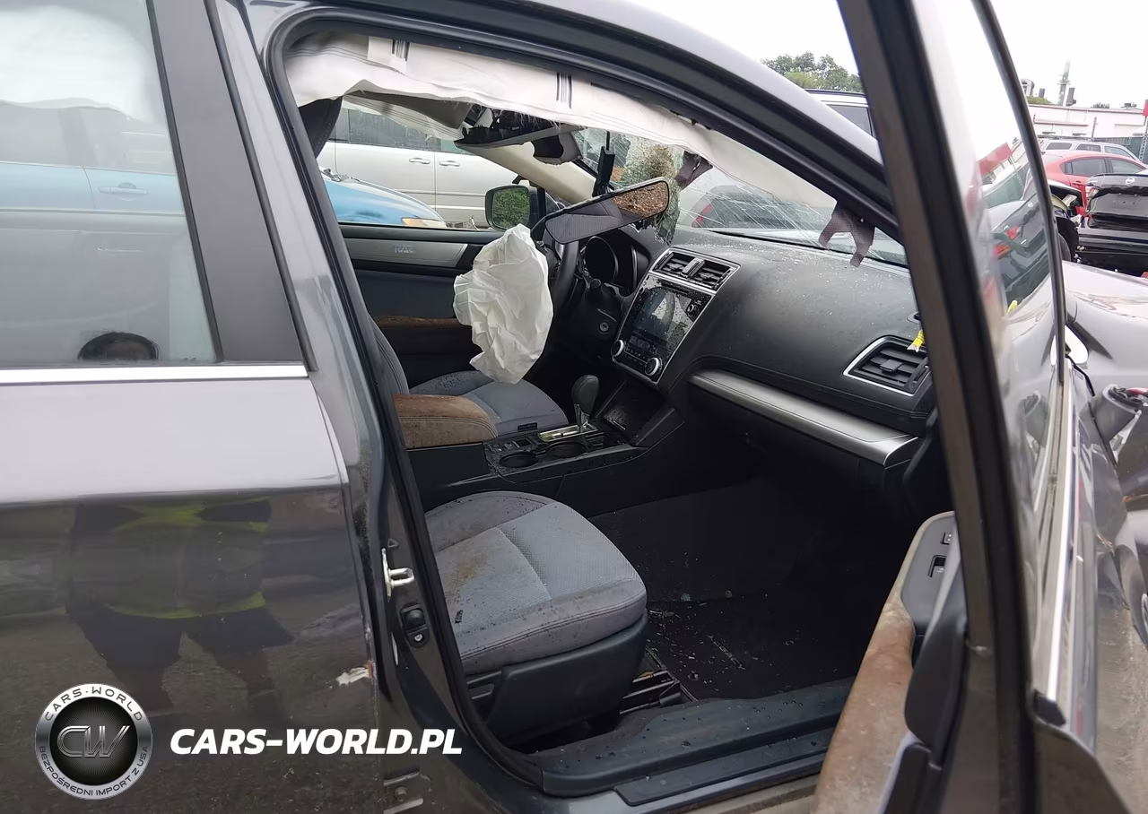 2018 Subaru Legacy 2.5I Premium VIN:4S3BNAF61J3040230 - 5