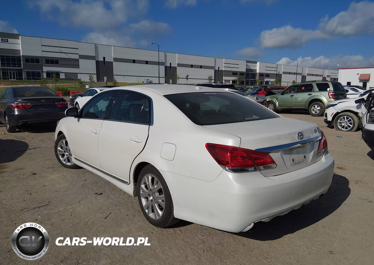 2011 Toyota Avalon VIN:4T1BK3DB4BU430914 - 3