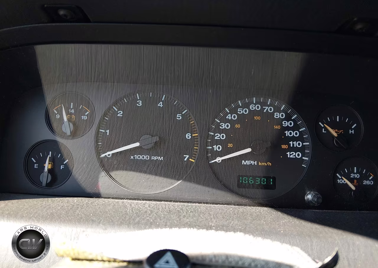 2004 Jeep Grand Cherokee Laredo VIN:1J4GW48S04C425341 - 7