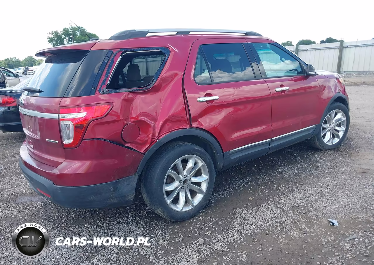 2013 Ford Explorer Xlt VIN:1FM5K7D8XDGC04418 - 4