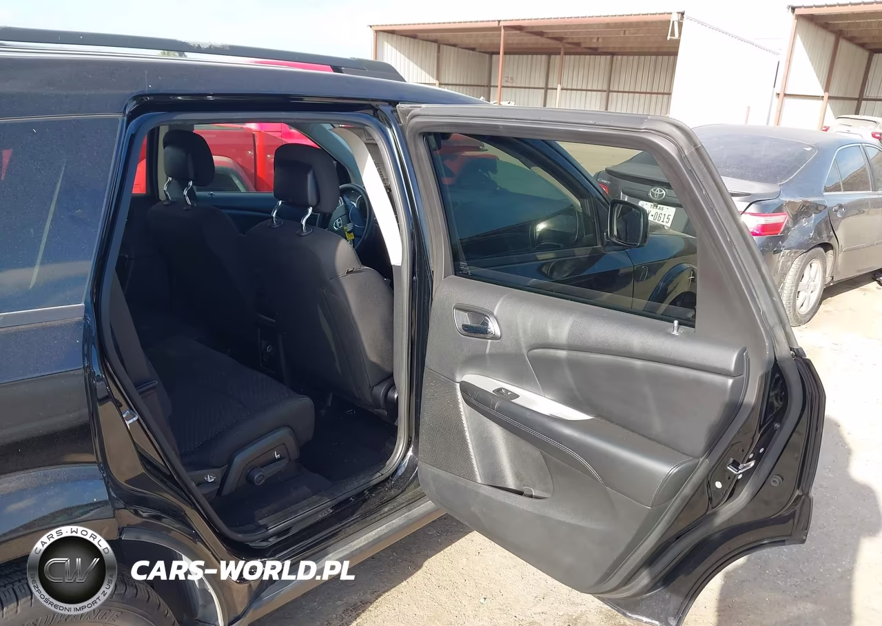 2018 Dodge Journey Sxt VIN:3C4PDCBB0JT381825 - 8