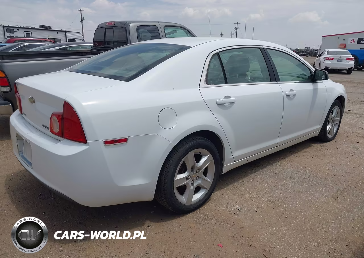 2010 Chevrolet Malibu Ls VIN:1G1ZA5E07AF289573 - 4