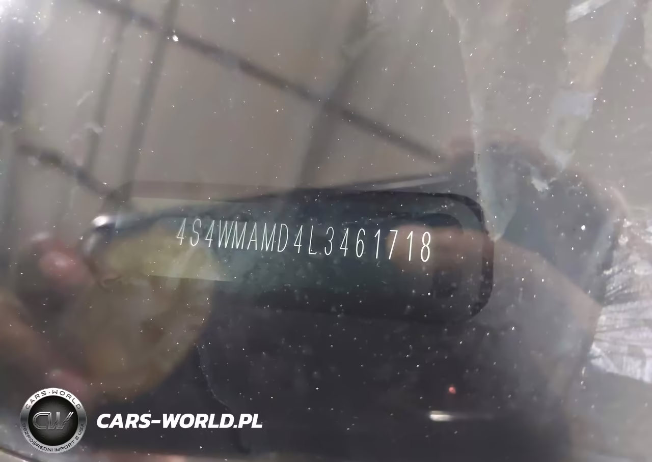 2020 Subaru Ascent Limited VIN:4S4WMAMD4L3461718 - 9