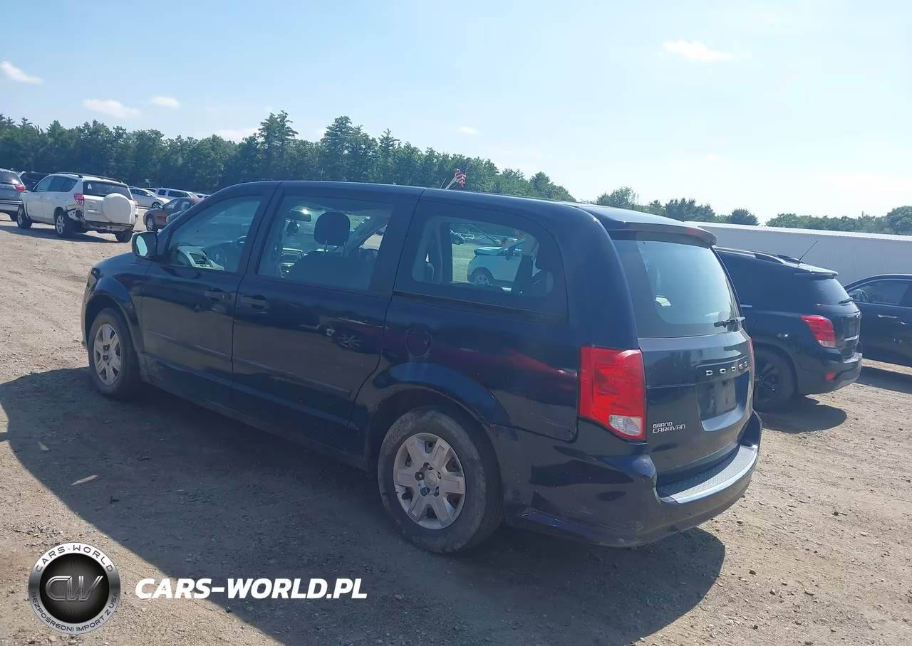 2013 Dodge Grand Caravan American Value Pkg VIN:2C4RDGBG5DR703877 - 3