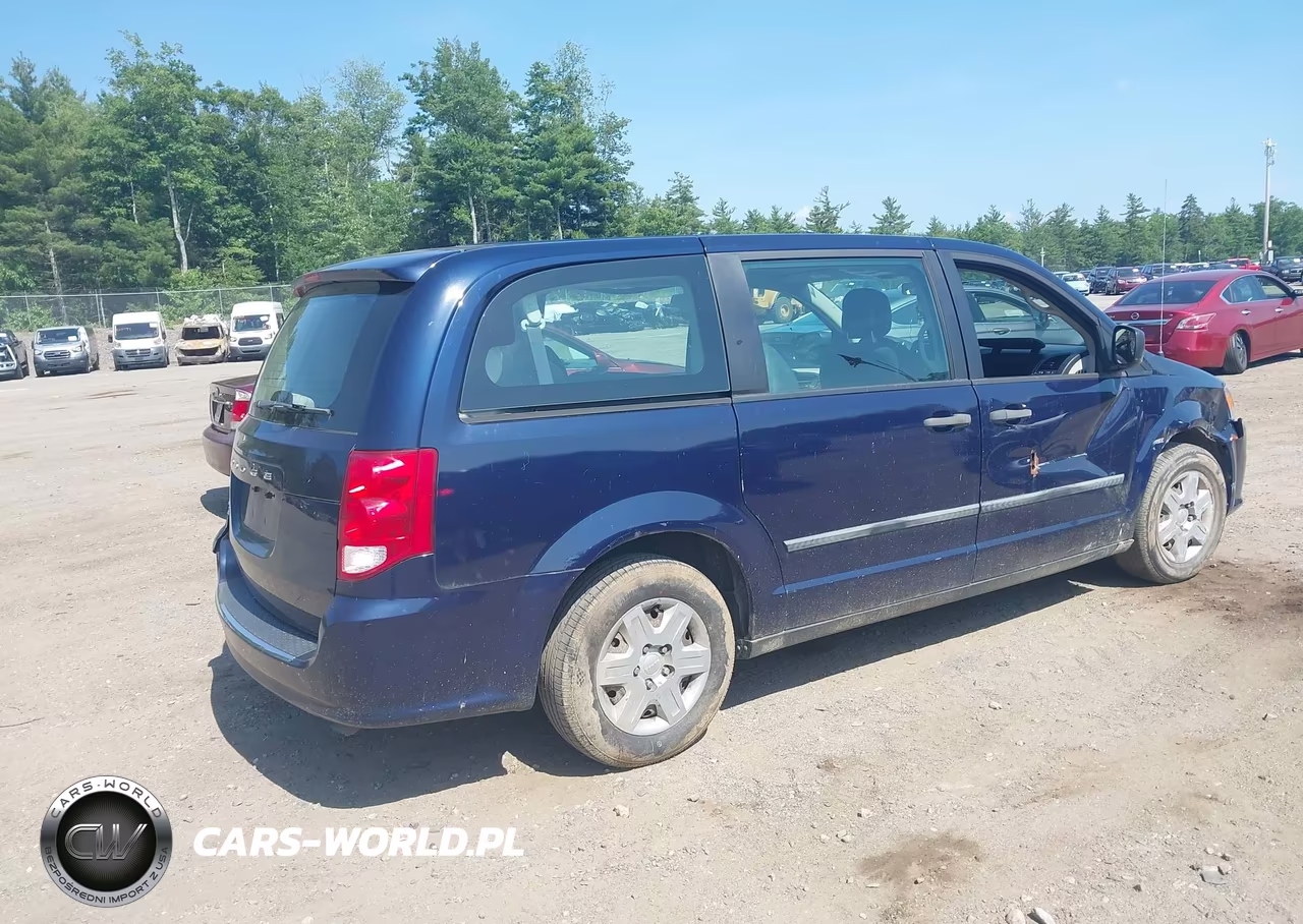 2013 Dodge Grand Caravan American Value Pkg VIN:2C4RDGBG5DR703877 - 4
