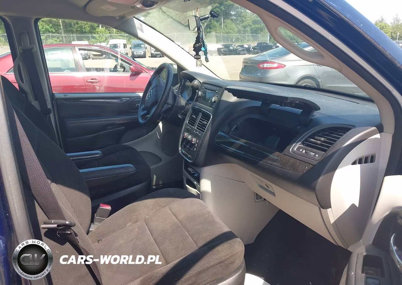2013 Dodge Grand Caravan American Value Pkg VIN:2C4RDGBG5DR703877 - 5
