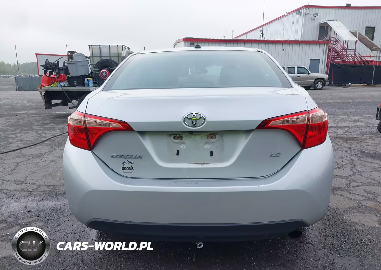 2017 Toyota Corolla Le VIN:5YFBURHE0HP614954 - 16