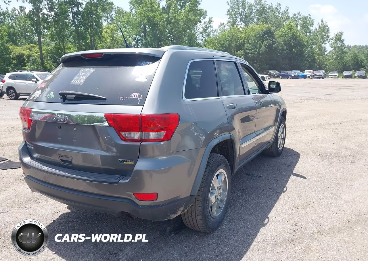 2012 Jeep Grand Cherokee Laredo VIN:1C4RJFAG4CC191525 - 4