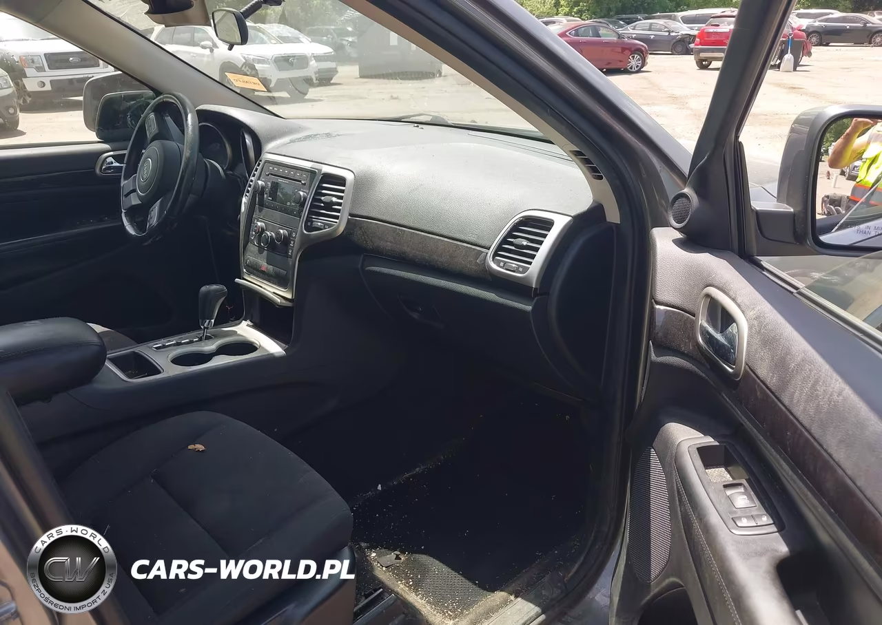 2012 Jeep Grand Cherokee Laredo VIN:1C4RJFAG4CC191525 - 5